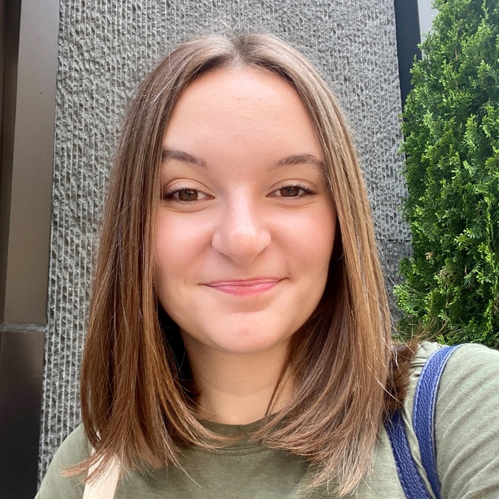 Meet your Posher, Lauren